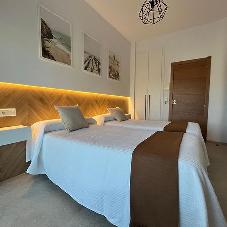 Hostal Parador De Los Llanos Torreorgaz Zewnętrze zdjęcie