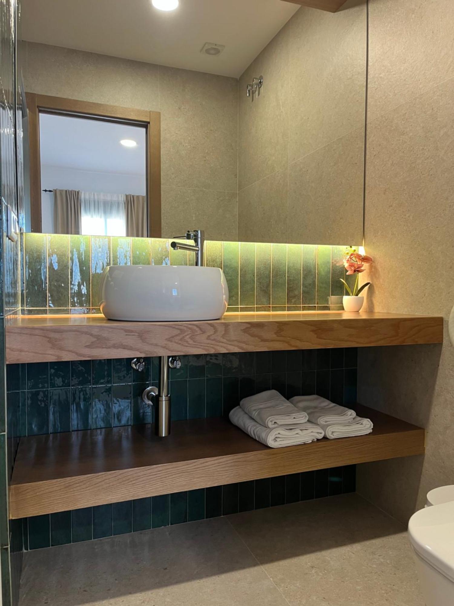 Hostal Parador De Los Llanos Torreorgaz Zewnętrze zdjęcie